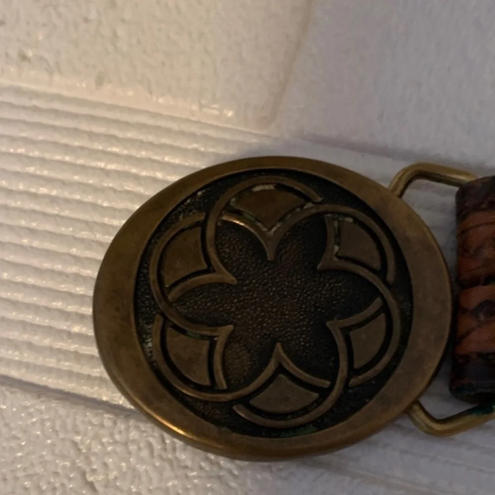 Men's Woven Leather Belt with Antique Brass Medallion - Brown